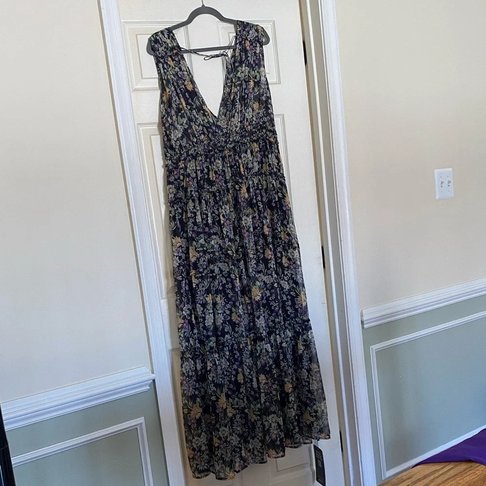 ASTR the Label Edessa Floral Tiered Ruffle Maxi Dress - Picture 5 of 8